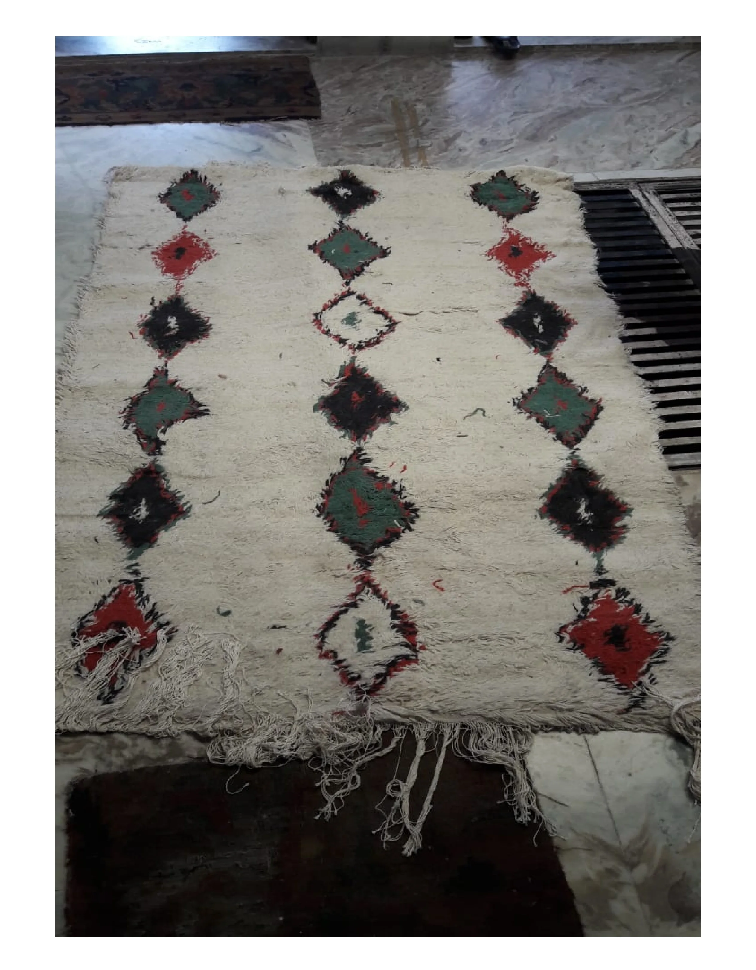 100% Wool Indian Vintage Authentic Moroccan Hand Woven Bohemian Home Decor Soft Tufted Hand Knotted Floor Area Rug Carpet