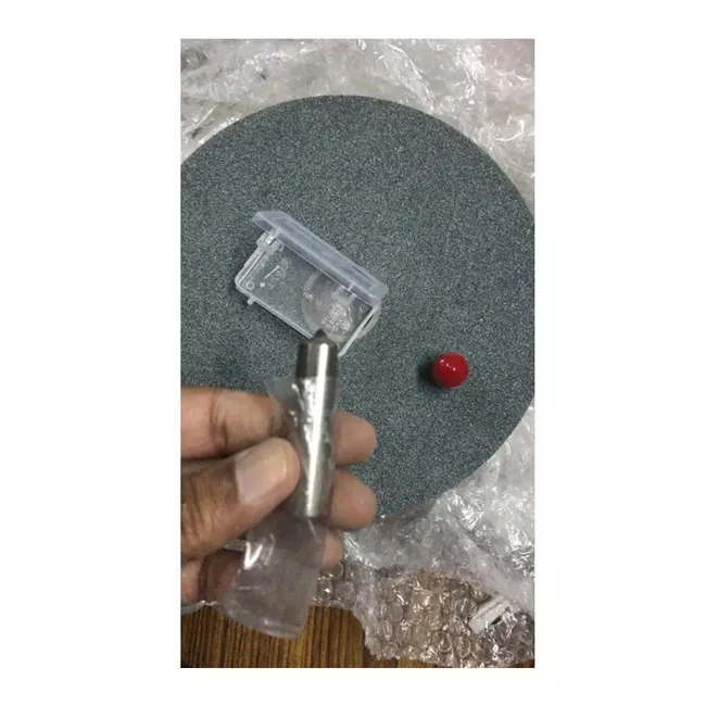 Cylinder Shape Good Quality Abrasive Tools Single Point 1 Carat Diamond Dresser For Grinding Wheel From Indian Exporter