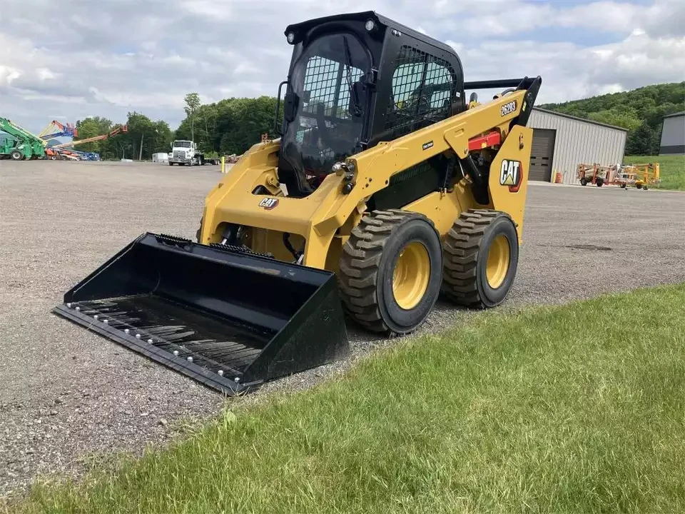 Погрузчик с бортовым поворотом Caterpillar 262D3 б/у колесный погрузчик многофункциональный Cat