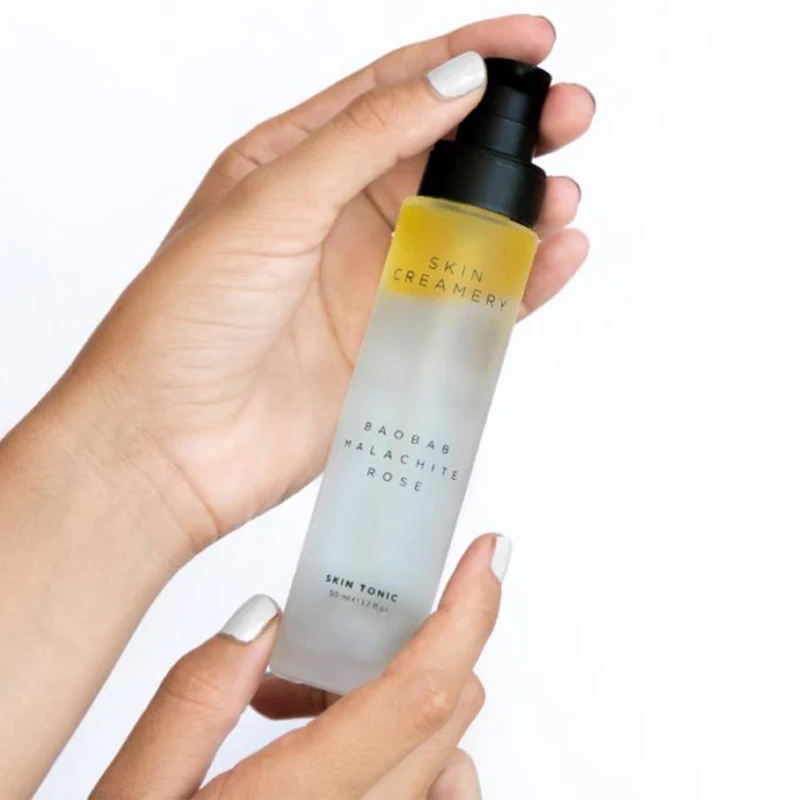 Popular Choice Natural Skin Tonic Hydrating Toner To Removes and Balances Oil While Gently Soothing & Refreshing