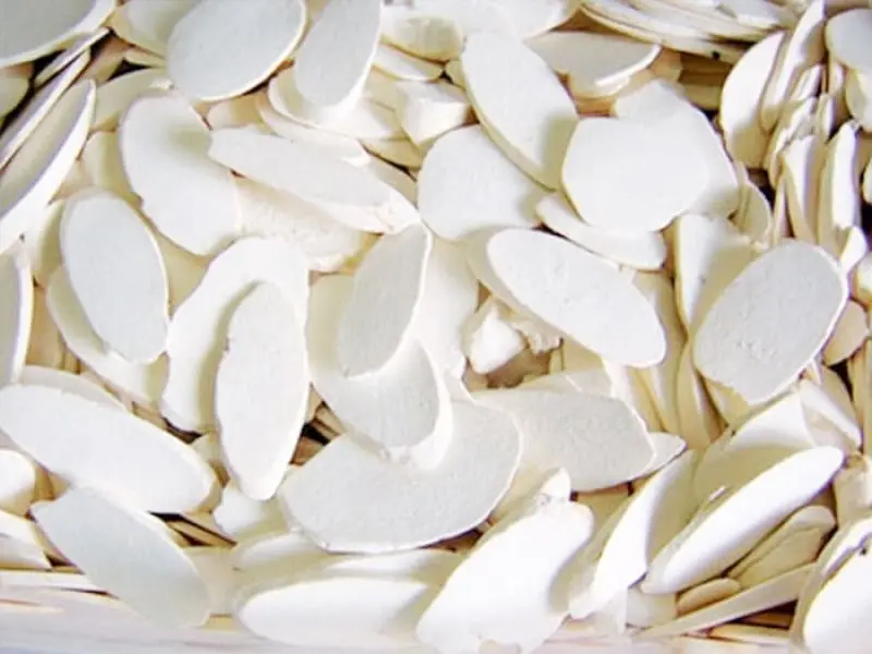 Vietnamese Tapioca Chip For Feeding Animal Cassava Chips for Making Animal Food Dried Tapioca / Cassava Chip For Sale