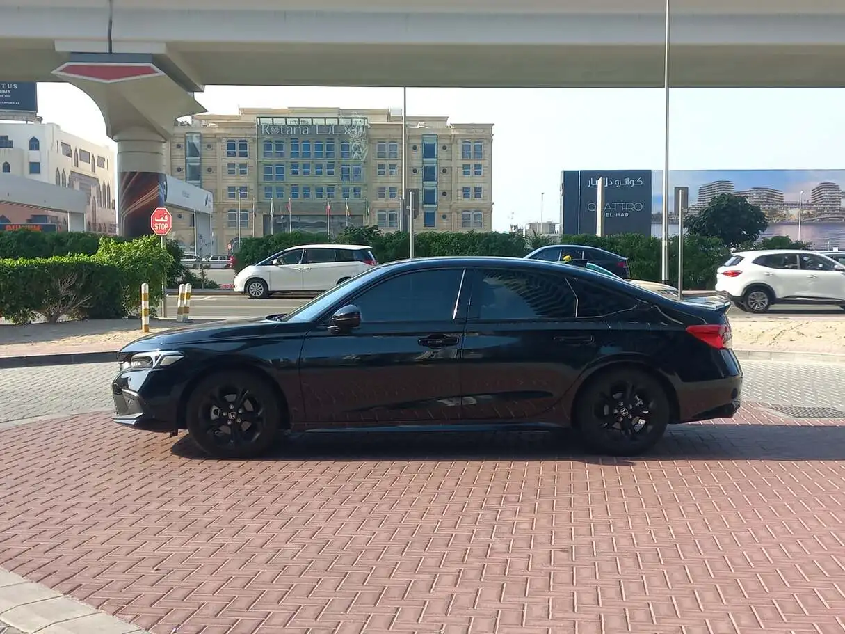 HON DA CIVIC 2023 б/у GCC
