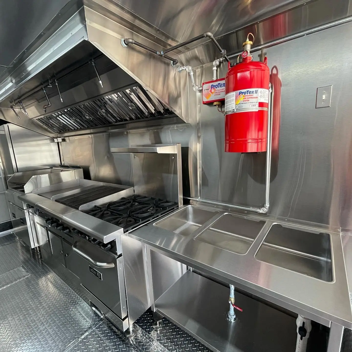 street mobile food truck multifunctional customizable popular street food trailer commercial food truck