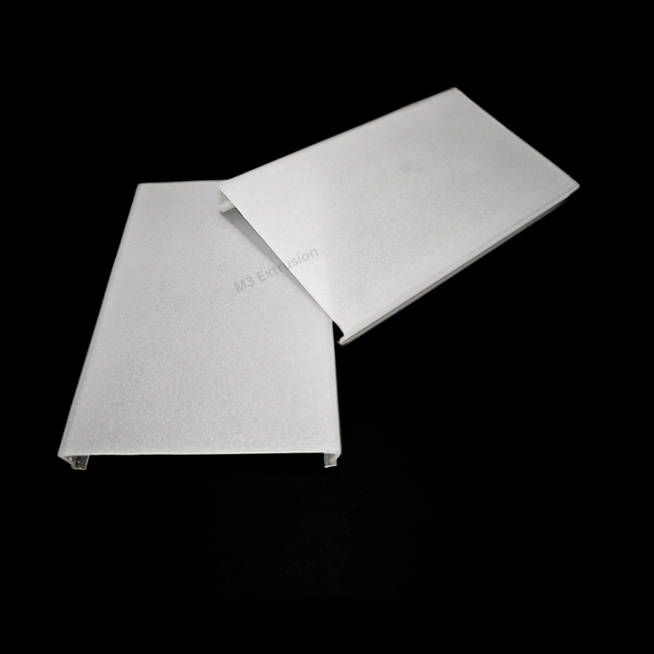 Customised PMMA Acrylic Signage Dome Light Diffuser LED Linear Lampshade Extrusion Profile Matte Frosted Transparent Prism