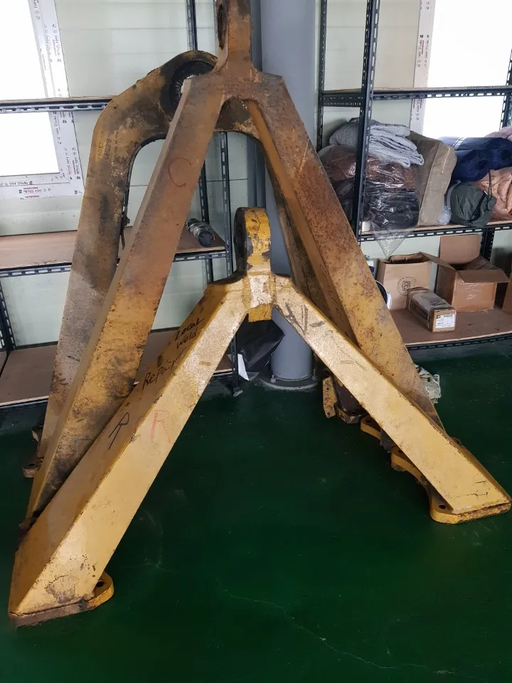 1789223. Кошка 740 рамки S -.ca t используемые части. Cat самосвал .. Разборные детали. Задние