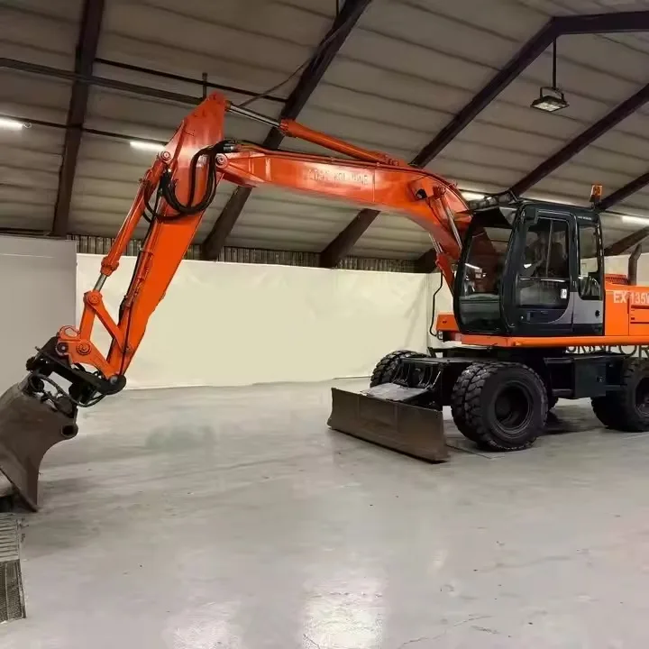 Free Shipping Hitachi EX135 Used Excavator Going for Very Nice Prices