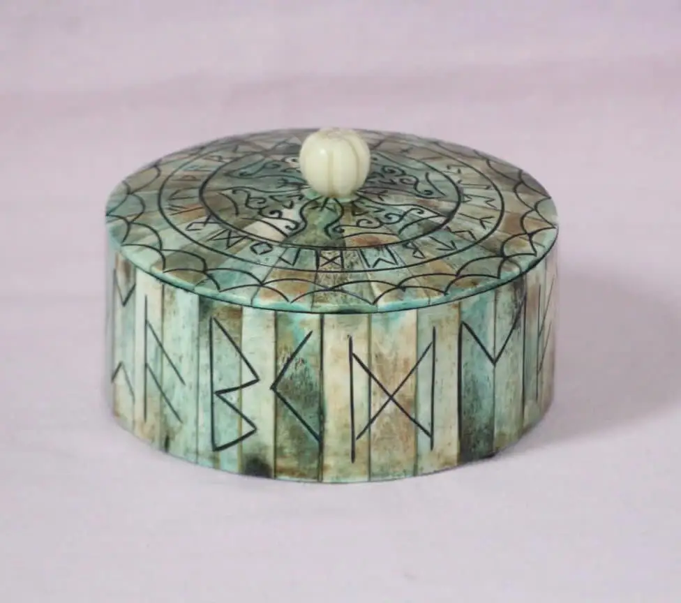 amazon hot selling 2023 Handmade bone carving gift box jewellery box with viking thor symbols