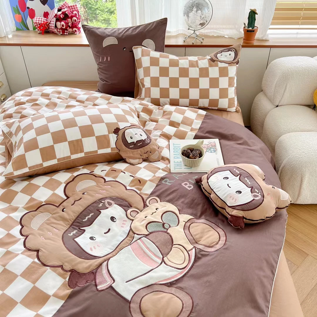 Wholesale 100% Cotton Cartoon Baby Comforter Soft Bed Sheets Love Bedding Set For Kids