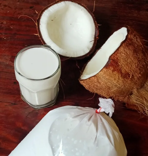 Coconut milk (1) 640