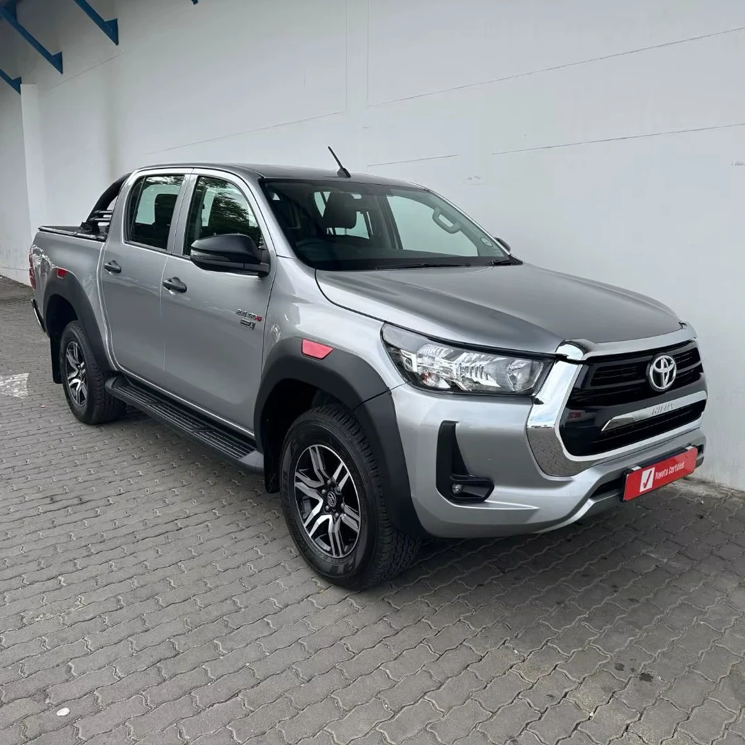 Б/у 2023-2024 на yota Hilux 2.4GD-6 двойная кабина Raider X Auto вместимость 5 информационно-развлекетная система с сенсорным дисплеем