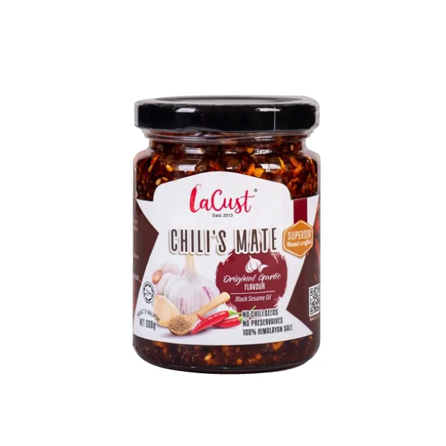Garlic Chilli Sauce Red Shiny Bottle Chili Marinated Garlic with Chili in Oil Good Packaging 200g 24 months