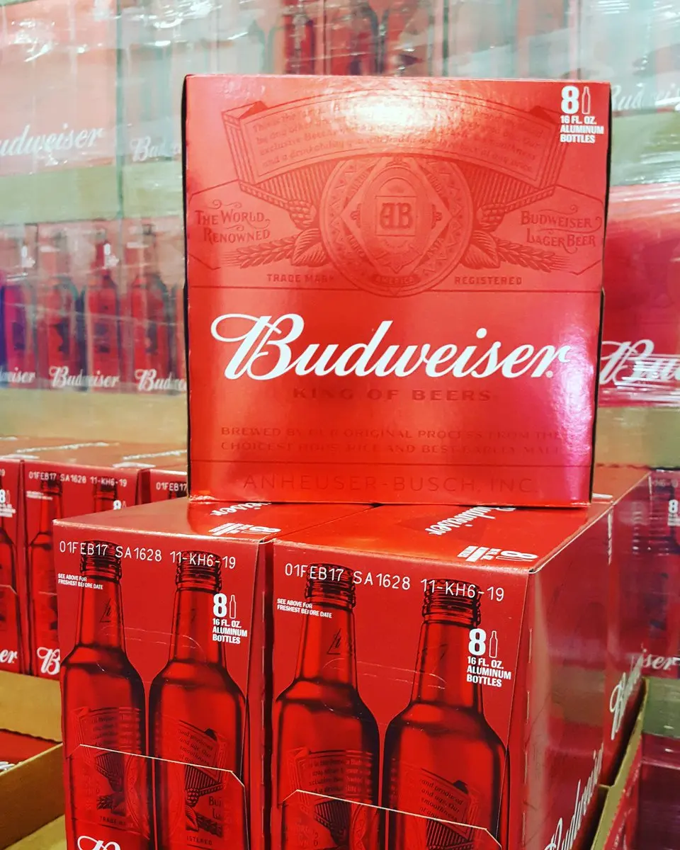Budweiser более крупное пиво 330 мл/Budweiser пиво/бутылка и банки