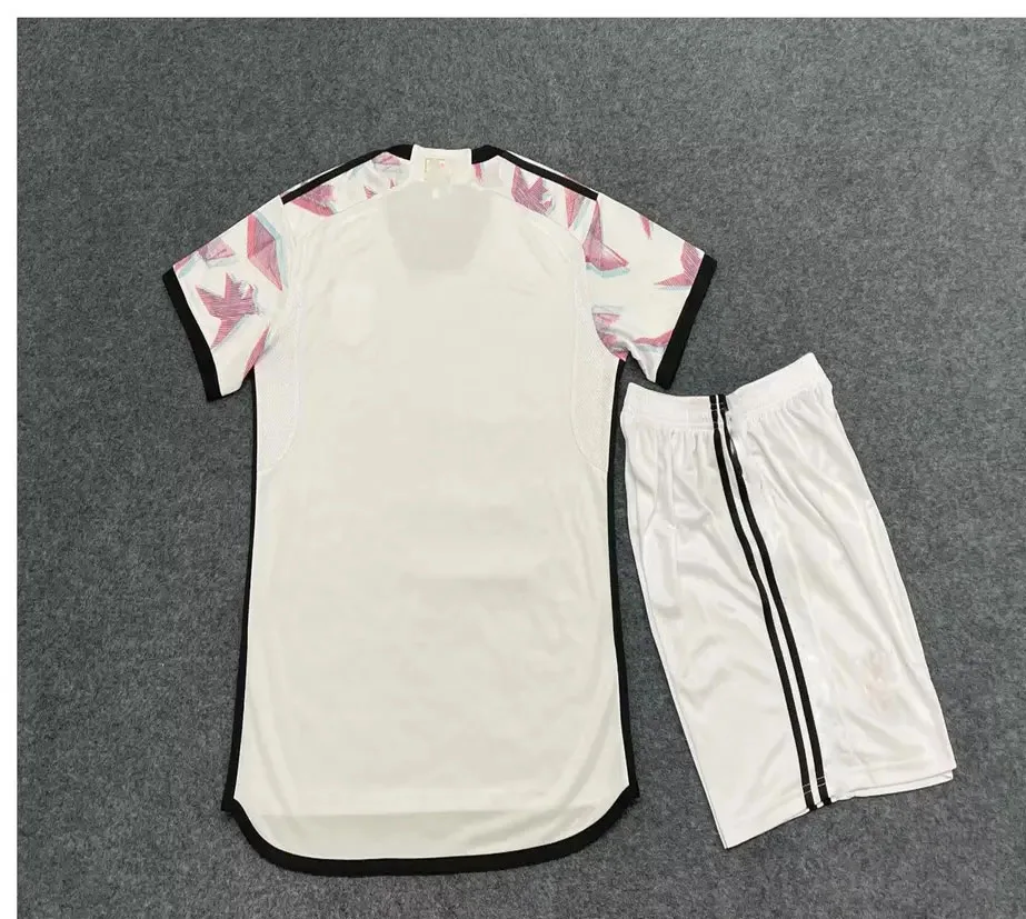 Custom Soccer Uniforms Football Shirts Two Piece Men Shorts Set Sublimation Soccer Jersey Set Kids