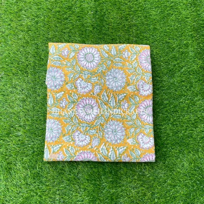 Wholesale Floral Print Fabric Handmade Textile Fabric Indian 100% Cotton Fabric By Yard Material Summer Dress Maxi Skirt Robe