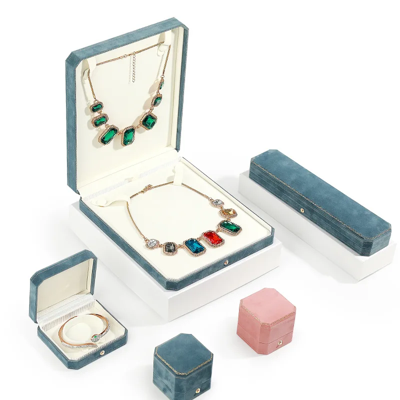 Annaigee Custom Octagon Velvet Jewelry Box Packaging Ring Pendant Bracelet Jewellery Box