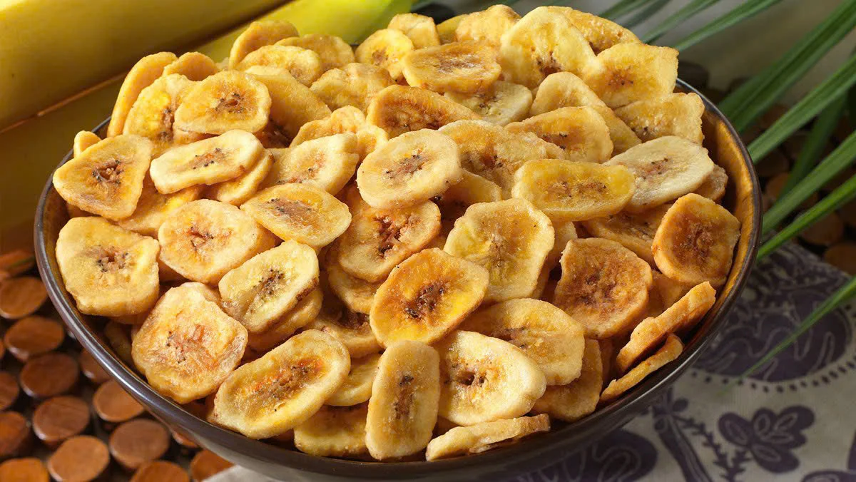 Healthy Snacks Low Temperature Vacuum Fried VF Crispy Dried Fruit Sweet Taste Hard Texture Dry Dried Banana Chips Bag Packaging