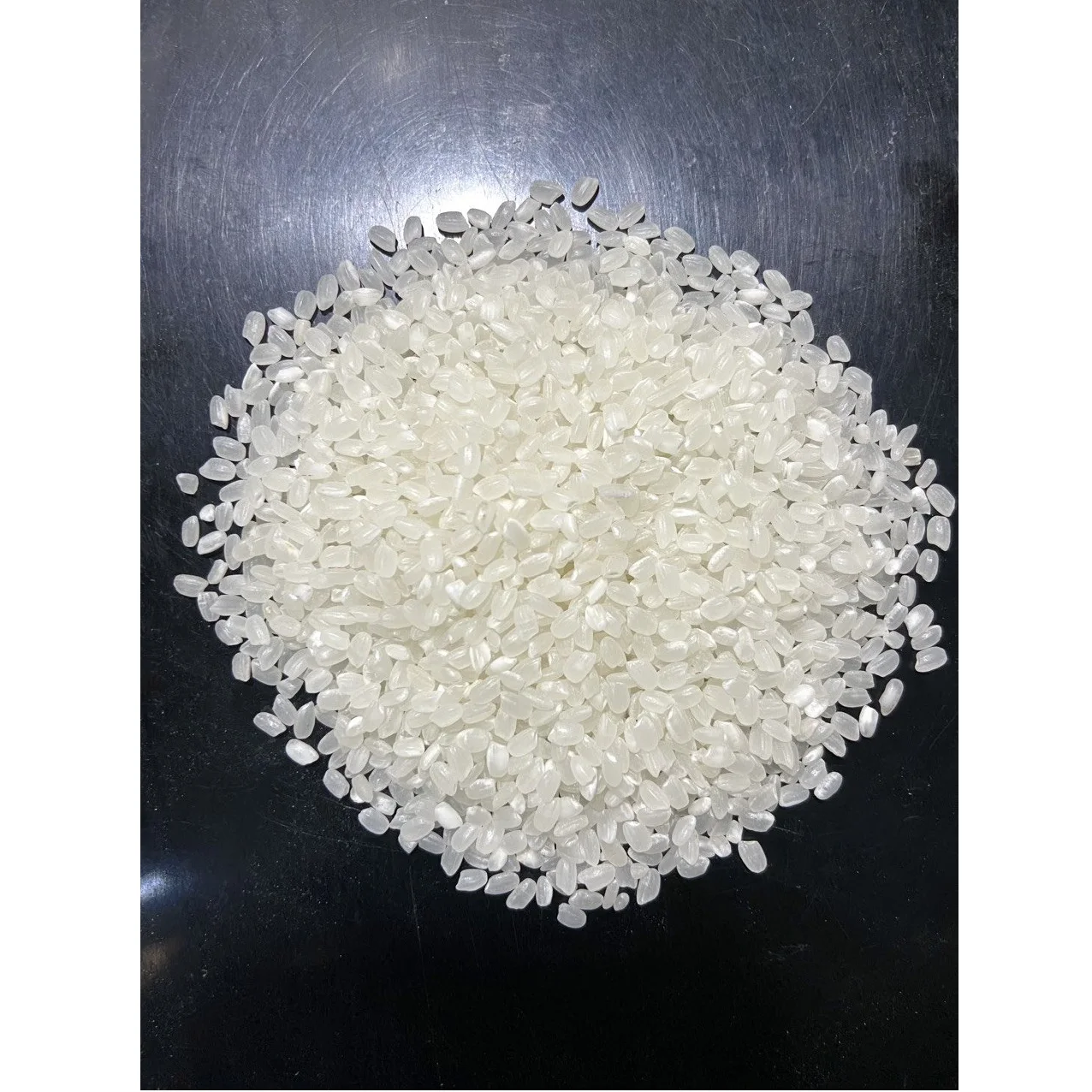 AGRICULTURE TOP SELLING VIETNAM HACCP BRC NON GMO CERT 5% BROKEN SHORT GRAIN SOFT TEXTURE WHITE RICE WITH FROM JCC