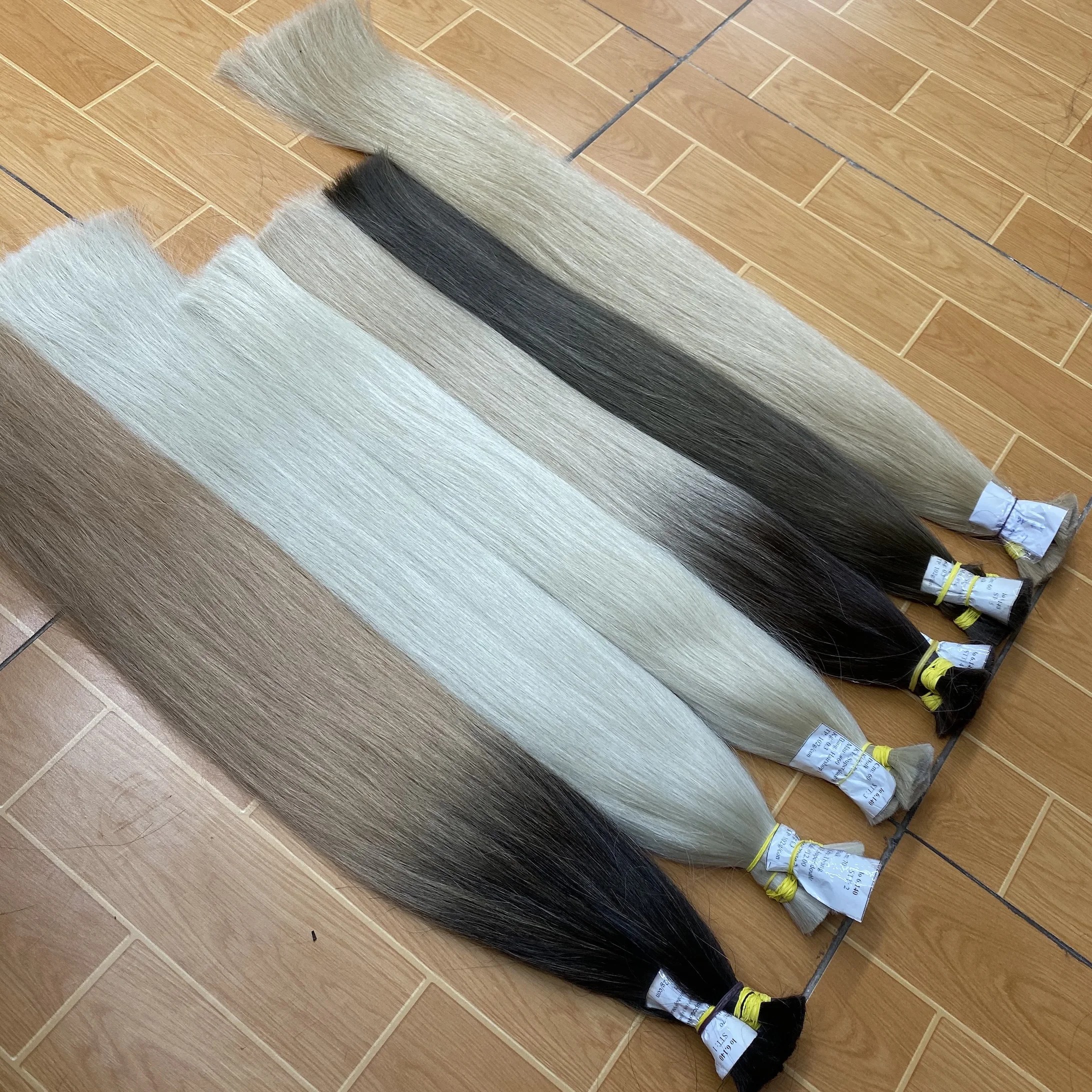 High Quality Synthetic Hair Sample All Color Of Vietnamese Hair Extensions Made In Vietnam