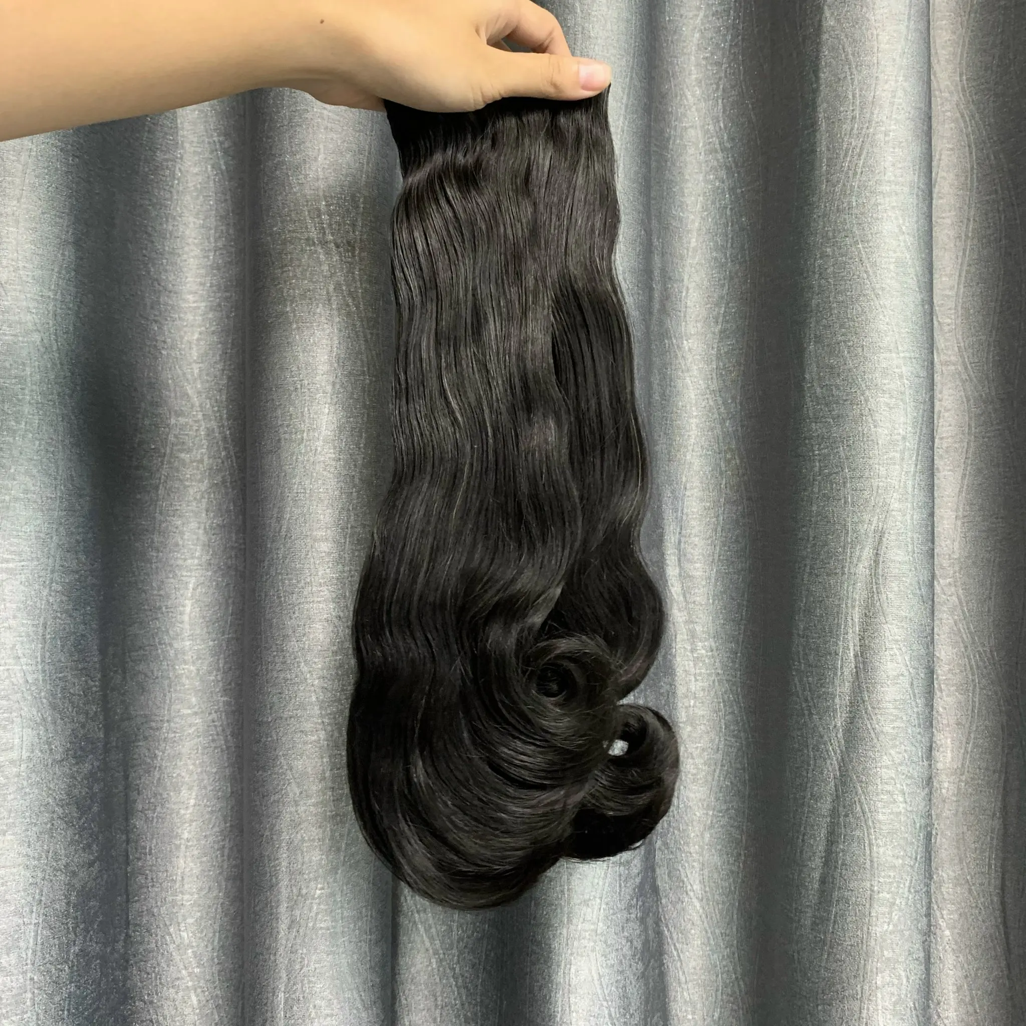 Beautiful Bob Curly Hair Vietnamese Hair Vendor Single Donor Vietnam Hair, Human Hair Weaves Bundles, Wigs Xbl