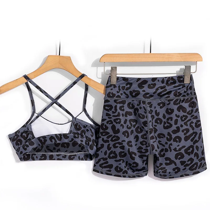 Women Sports Yoga Set Padded Bra Gym Crop Top And Fitness Running Biker Shorts Suit Custom Rib Fabric Active Workout 2 PCs Set