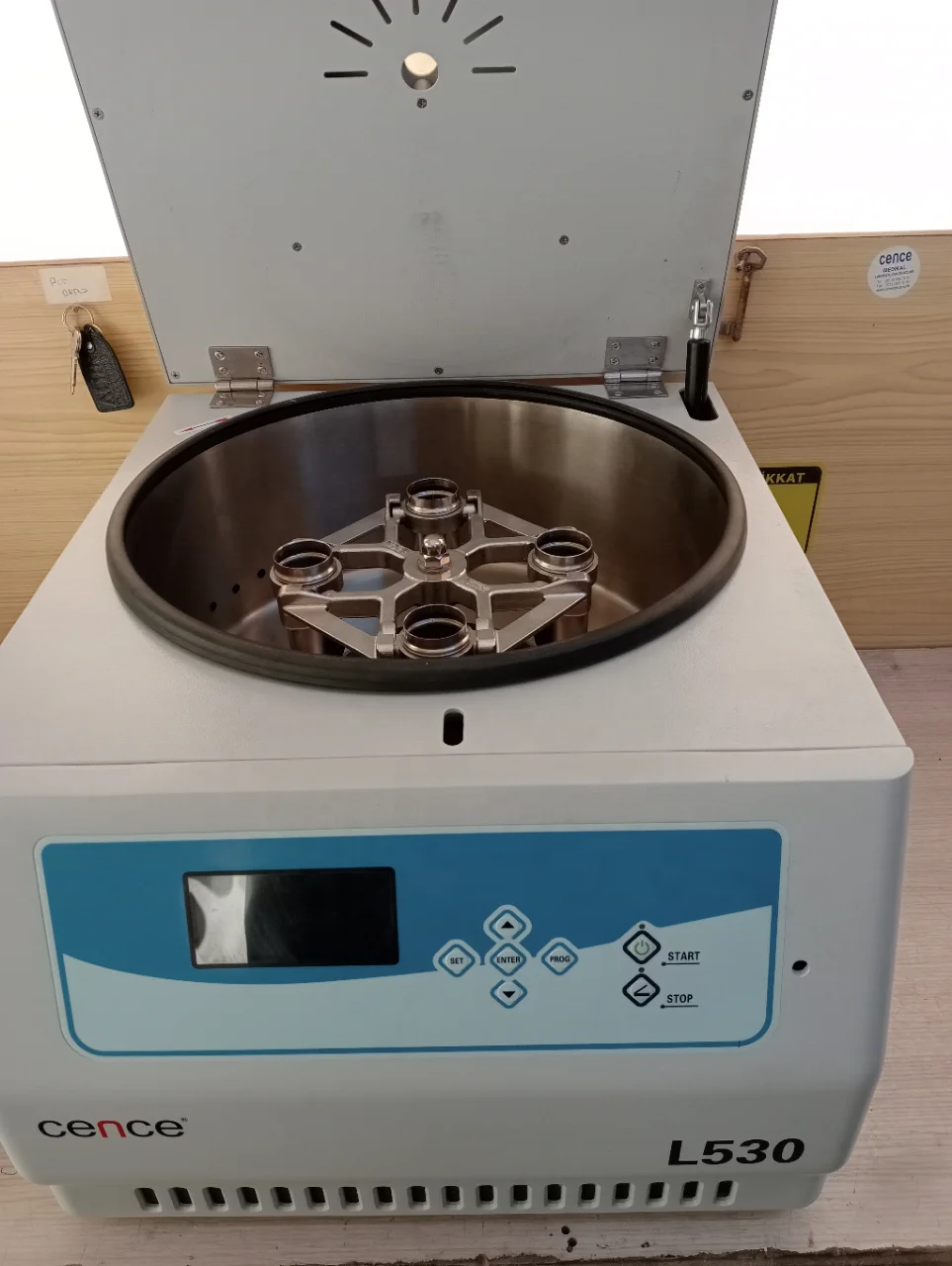 L530 Low Speed Desktop Centrifuge with 48 tubes swing rotor 48x15ml Swing Out Bucket Laboratory Centrifuge