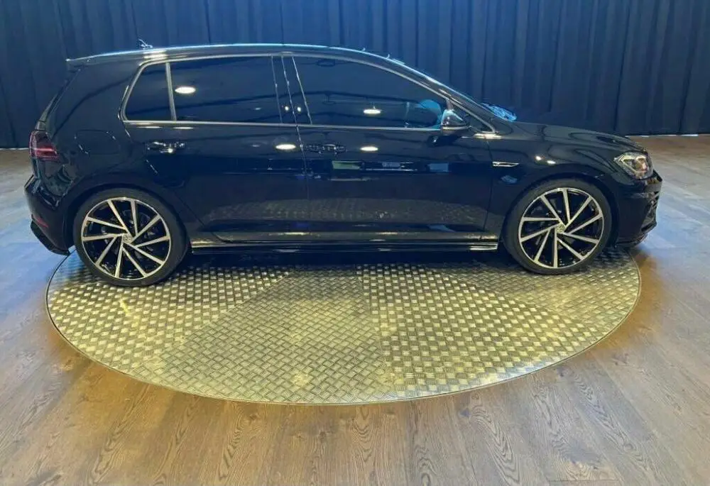Б/у 2020 Volks-wagen Golf R RHD