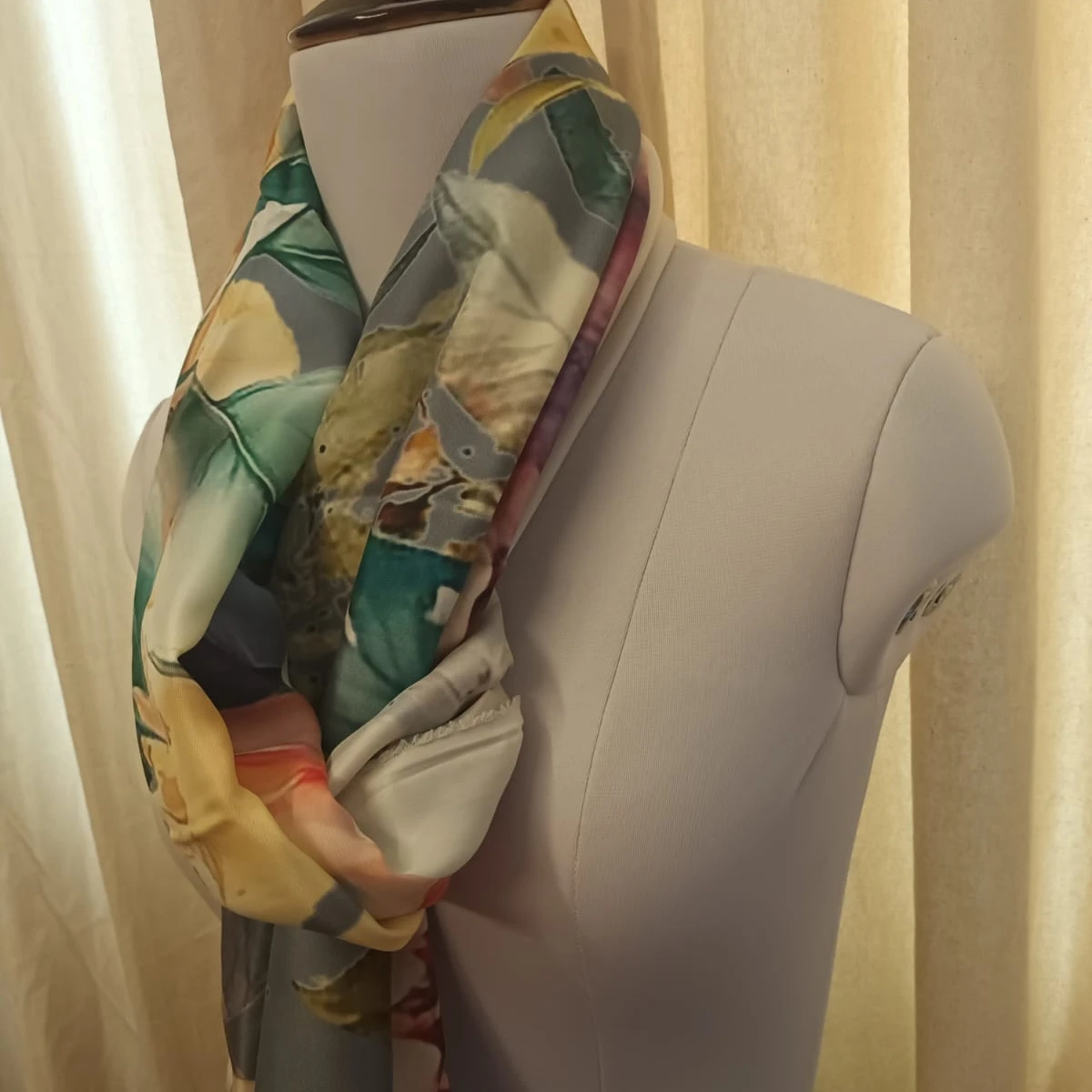 2023 new style big size ladies silk scarf 180 * 90 fashion Silk scarf shawls for women