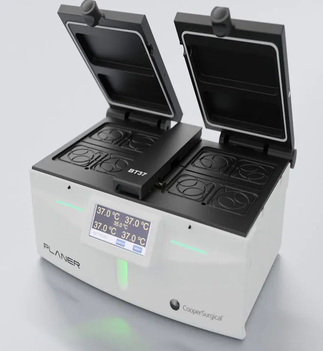 Custom Tri Gas Benchtop Laboratory Incubator for IVF Reasonably Priced for Obstetrics Gynecology & Birth Control