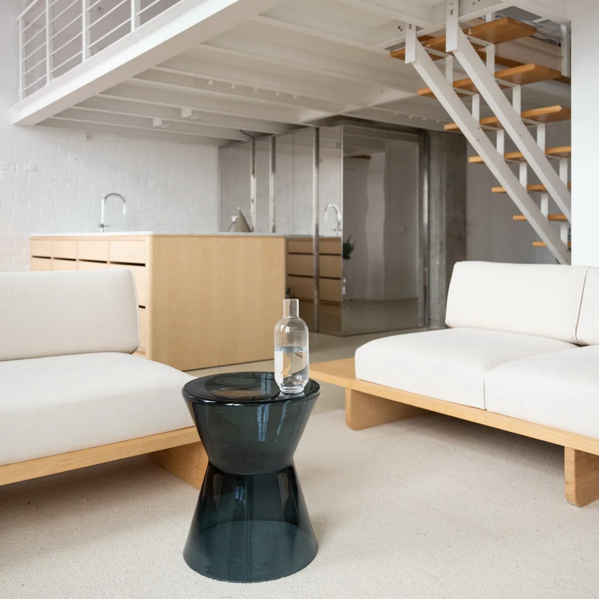 QUEEN Chess Piece-Inspired Slate Blue Glass Table 48 cm 18.9 in