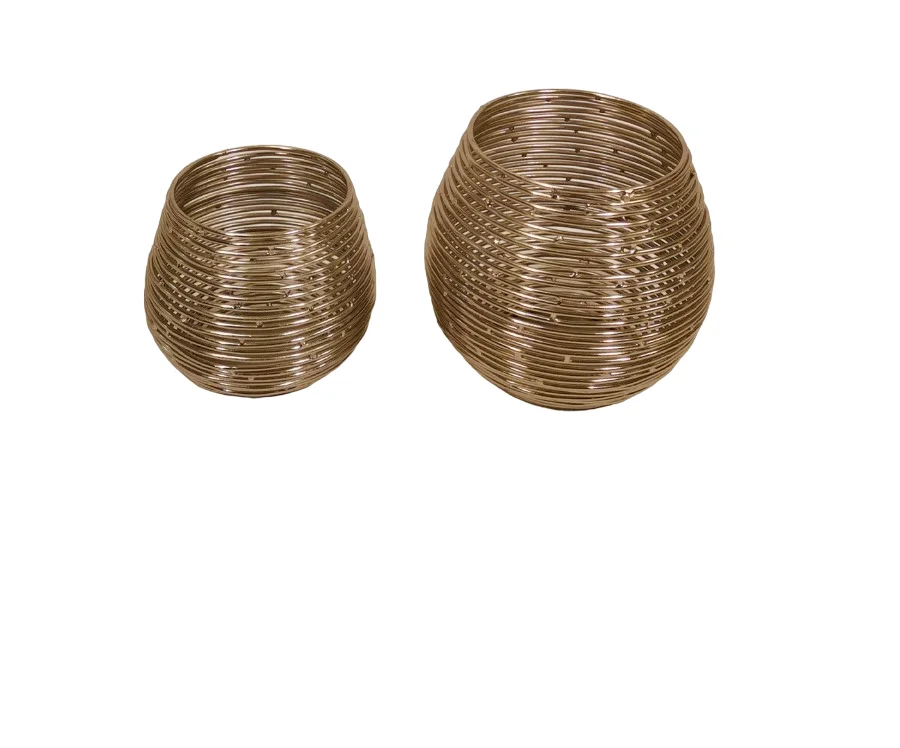 Metal Wire Candle Votive Holder With Gold Powder Coating Finishing Round Shape Cage Design For Indoor Lighting Table Top Decoe