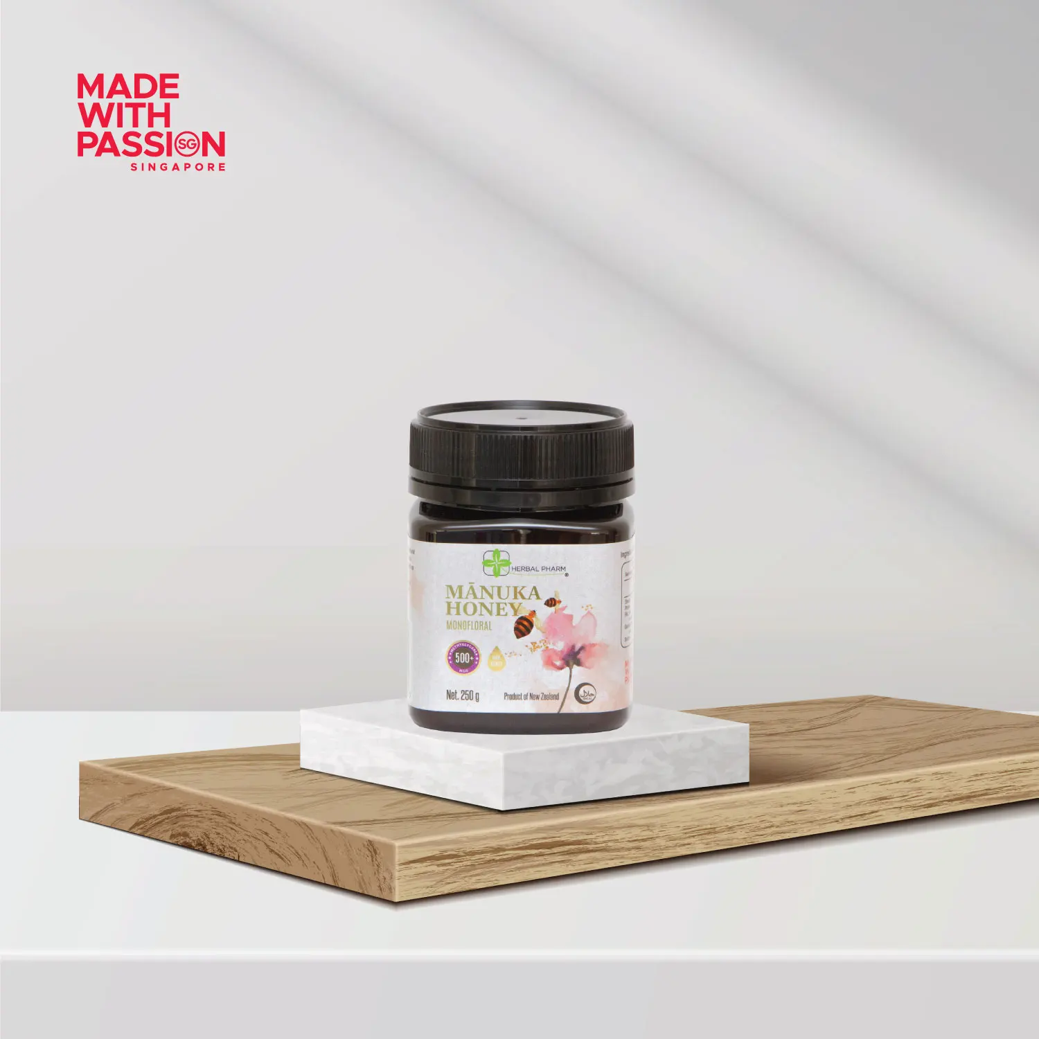 4 Years Shelf Life High Nutritional Value New Zealand 250g Jar MGO 500+ Multifloral Manuka Raw Honey with No additives