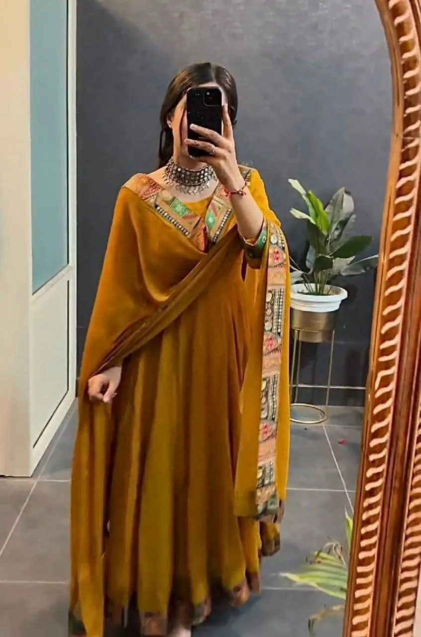 Indian Pakistani Lawn Linen Cotton Georgette Gown for Girls Spring Summer Special Design Wedding Pakistani Suits for Party