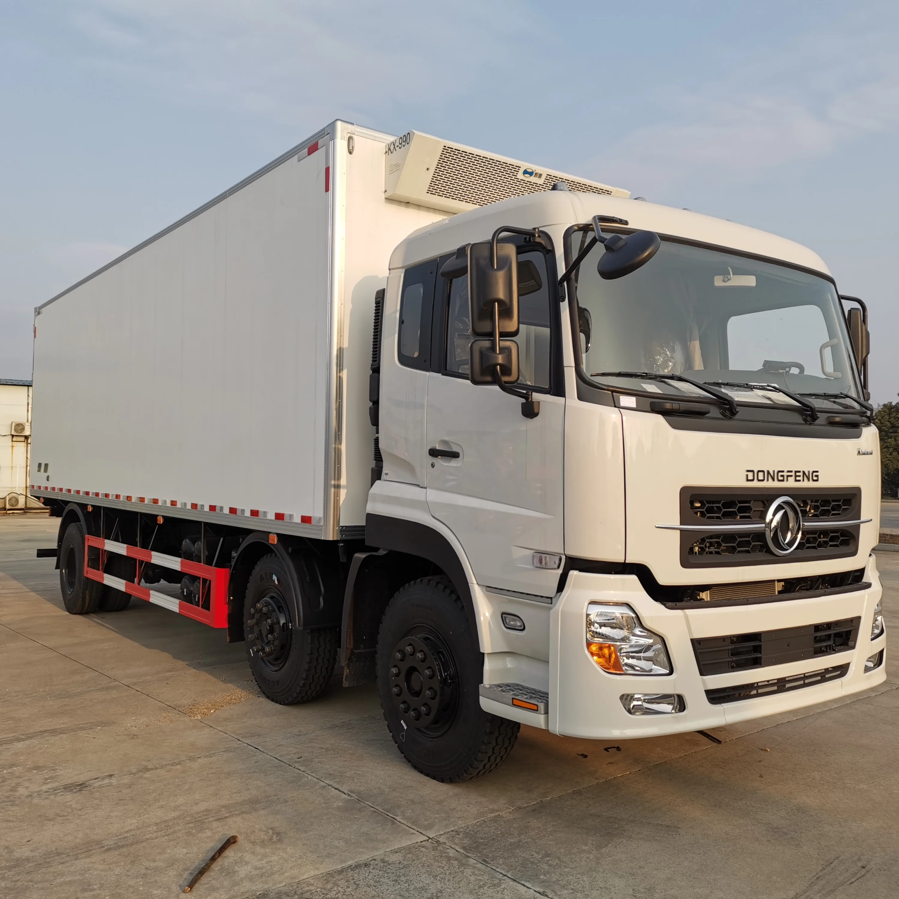 Высококачественный фургон-рефрижератор Dongfeng грузовик 20 тонн 6x2 грузовики для замороженной