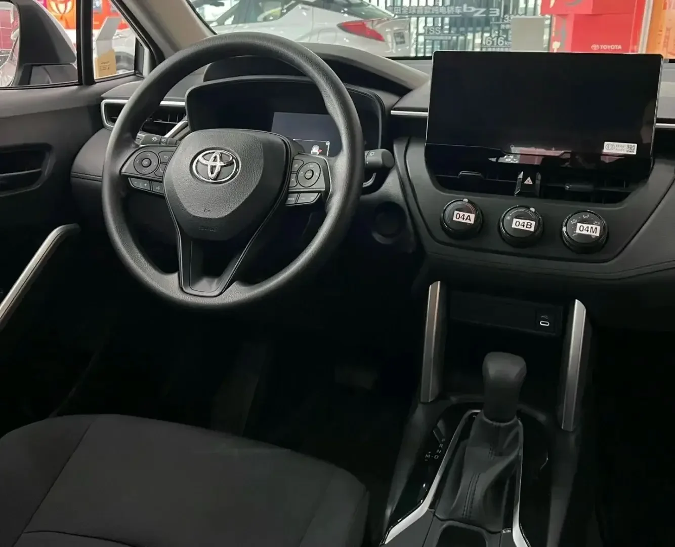 Лидер продаж брендовые Corolla Cross 2024 Toyota Cvt 5-местный Гибридный бензиновый автомобиль сделано в Китае хорошие характеристики