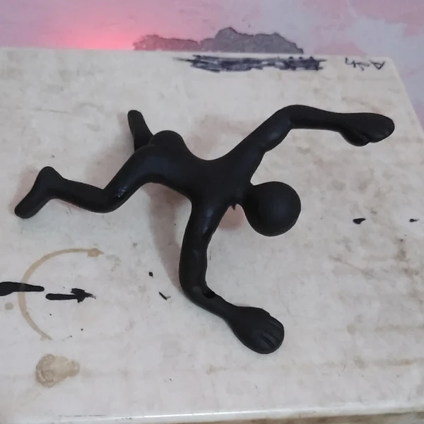 CLIMBING MEN SINGLE HAND EXPAND POSITION WALL MOUNTED COAT HOOK AT THE LOWEST PRICE DIRECT FROM MANUFACTURER