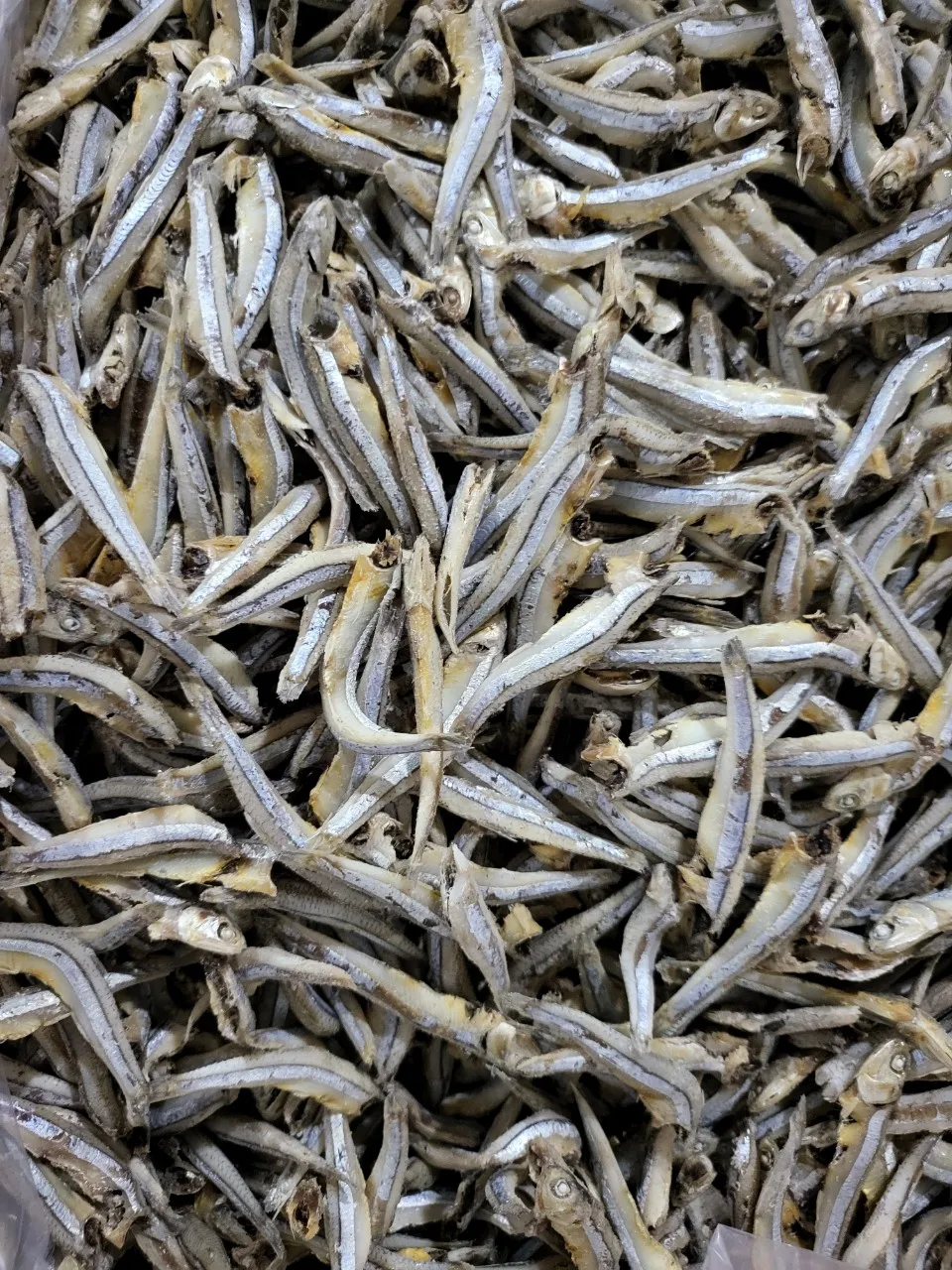 Wholesale dried anchovies dried shrimps high quality steamed anchovies 100% organic Made from Vietnam