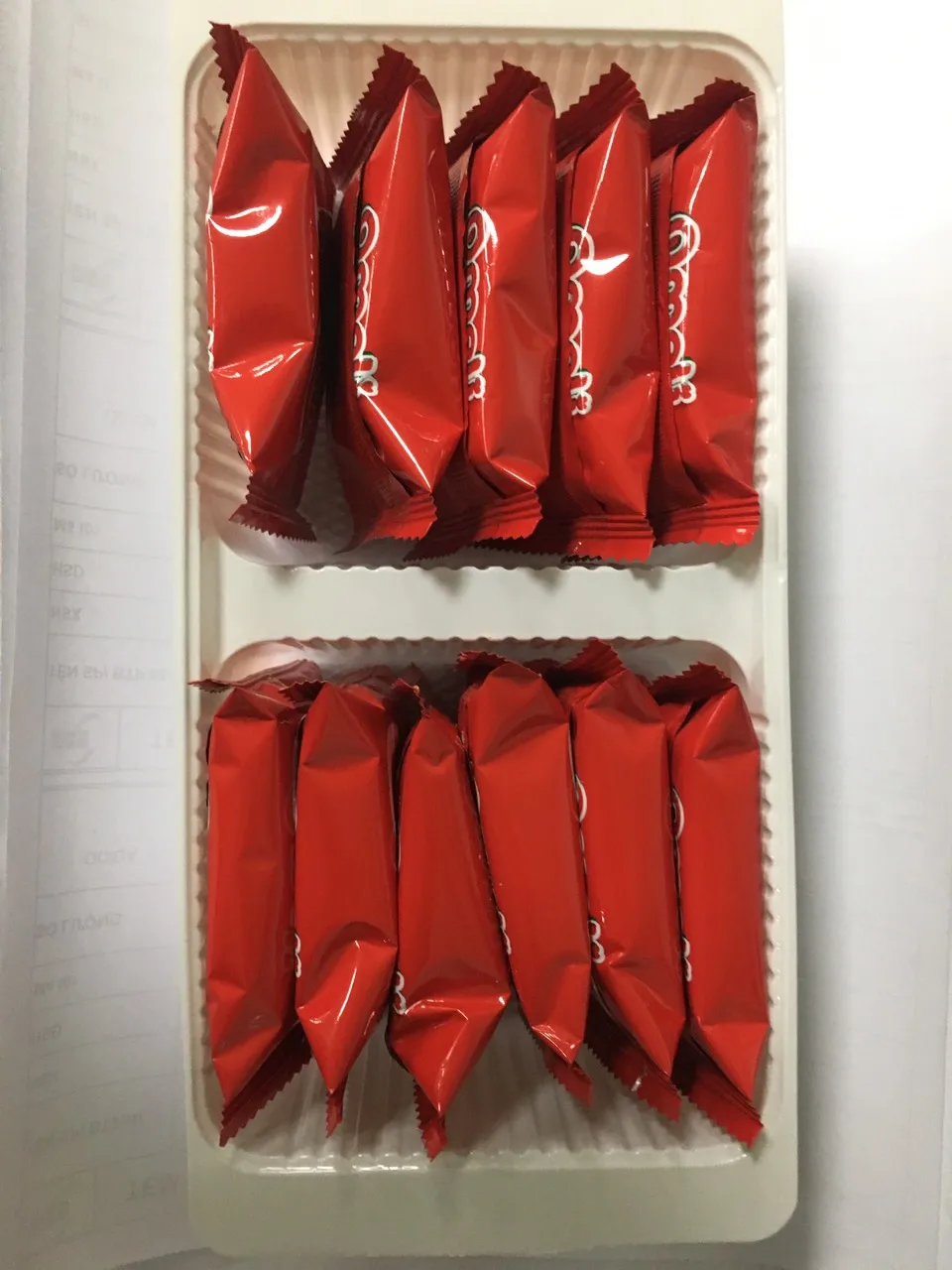 Vietnamese Gac Fruit & Sesame Chocolate Flavored Cracker Biscuits Thin & Crispy 12-Month Shelf-Life Wheat Flour-Based