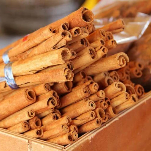 Cassia split Hot product spiece 100% Natural Dried Broken Cinnamon from Vietnam 2022 (+84 393 411 961)