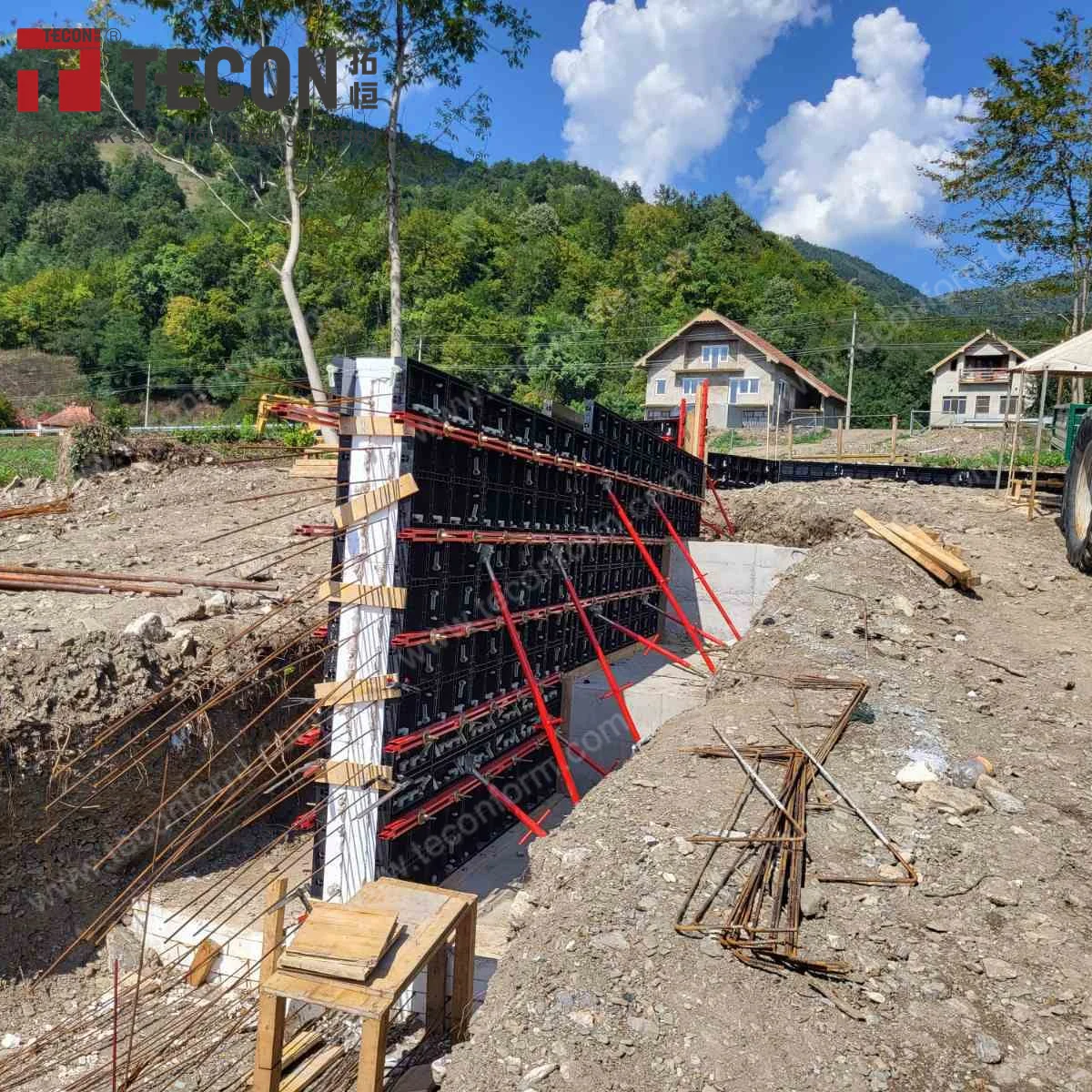 Бетонная пластиковая опалубка используемая в бассейнах