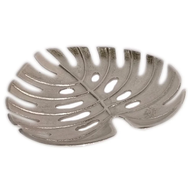 Handmade Aluminium Metal Leaf Shape Serving Tray With Cutting Design Silver Plated for dry fruits Decorative Platter Tableware