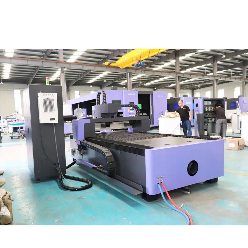 Factory Price 1500W-6000W Metal Sheet Laser Cutting Machine 1020 Size Fiber Laser Cutting Machine for Sale