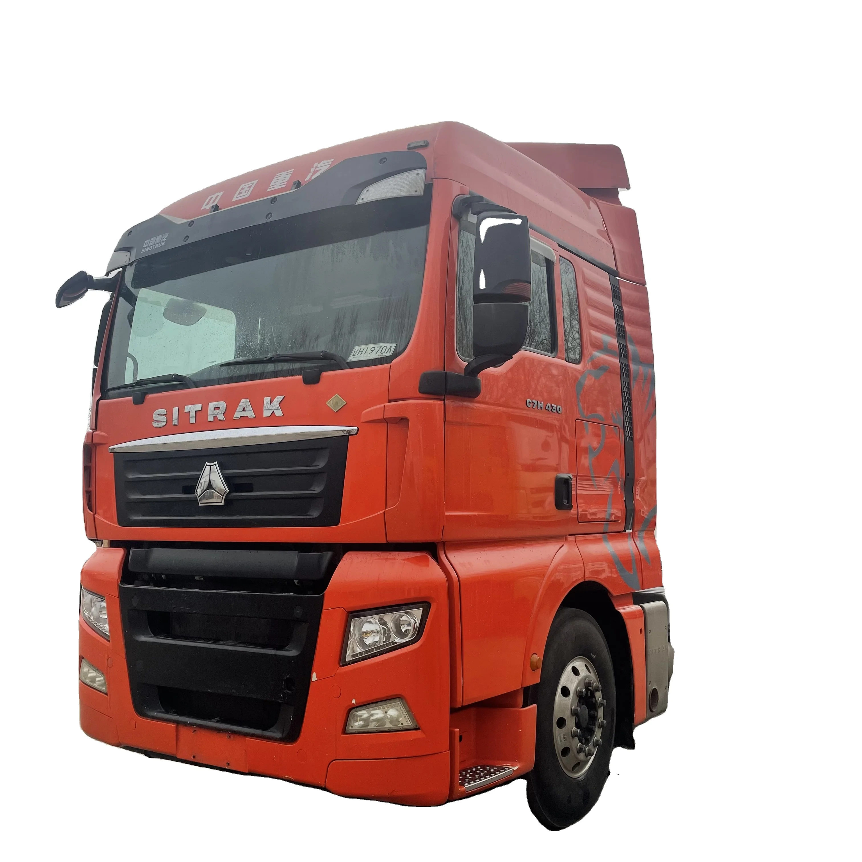 Sinotruk SITRAK  Used  Tractor  Truck CNG/LNG  6x4  Euro  5 430/450/480/540 HP RHD/LHD Loaded Capacity 50-60  Ton