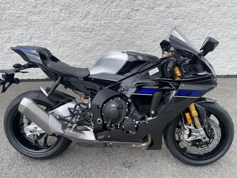 AVAILABLE IN STOCK Yamahaa YZF-R1M