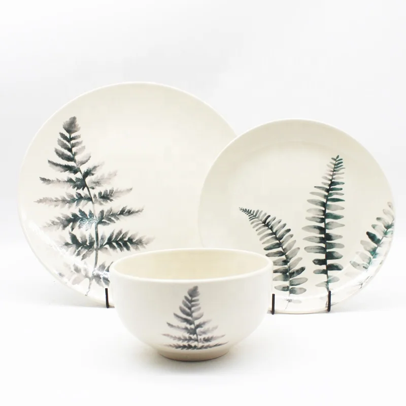 Wholesale Set of 18pcs Stylish Porcelain Dinner Set Customized Handpainted Leaves Tableware Dinner Plate Side Plate and Bowl