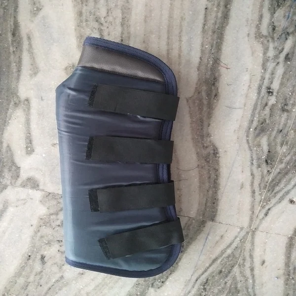 horse brushing boot Neoprene padding support soft lining prevents rubbing Strong hook loop straps anatomically Manufacturers