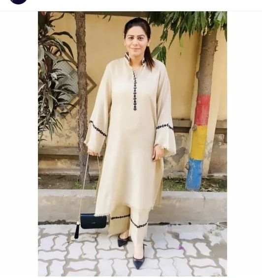 High-End Luxury Women Frocks Flower Embroidered Designs Western Collection For Pakistani Women