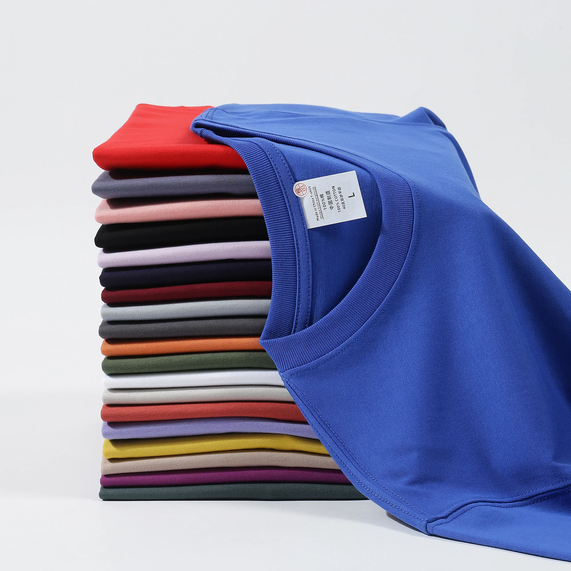 Unisex Plain T Shirts 220 GSM 100% Cotton Solid Color Man And Woman T Shirt