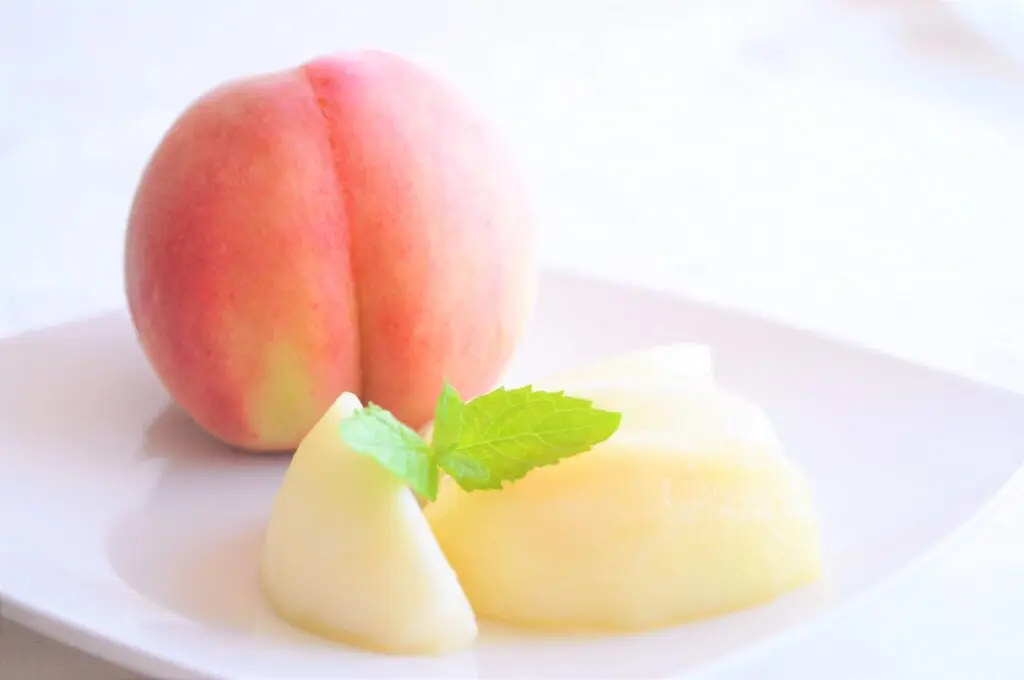 Yume Momo Gift Box Fresh Japanese PeachFresh Japanese Peach