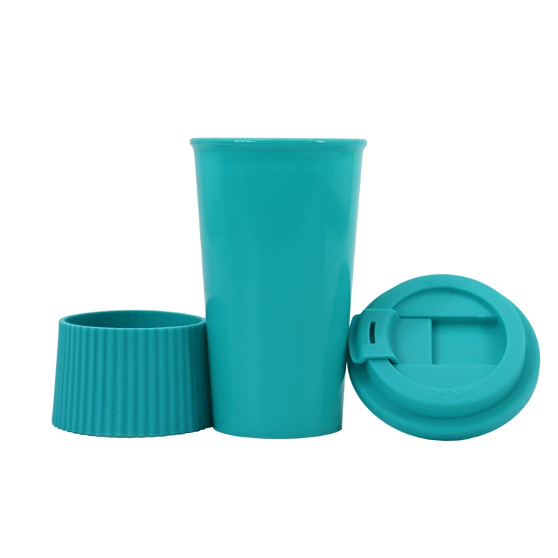 Wholesale  bulk cheap christmas coffee cup reusable sublimationcoffee mug plastic travel coffee cups with lids