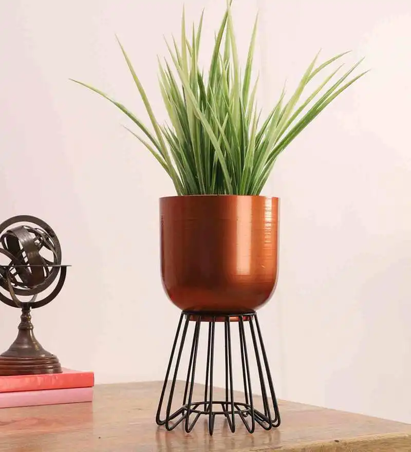 Copper Antique Tabletop Round Iron Planter Pot With Wrought Iron Back Powder Coated Stand High Quality Modern Decorative Vases